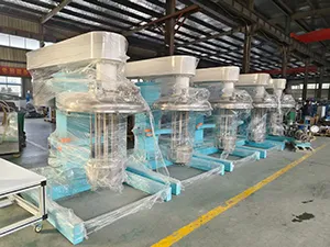 Molinos de inmersión listos para su entrega